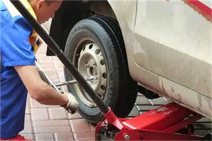 双滦附近拖车24小时服务热线电话