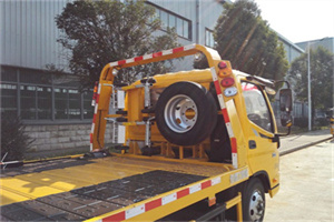 双滦附近汽车搭电救援电话