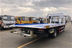 双滦汽车救援补胎