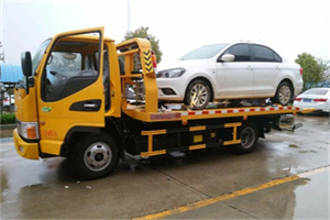 双滦附近拖车救援24小时服务热线